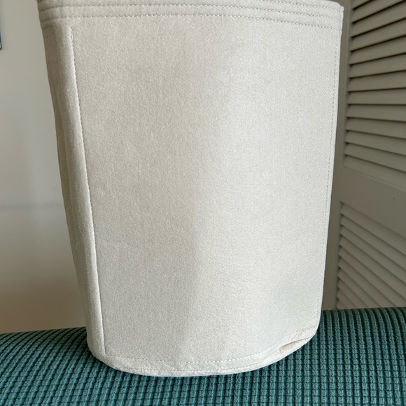 LV bucket bag insert - Picture 5 of 6